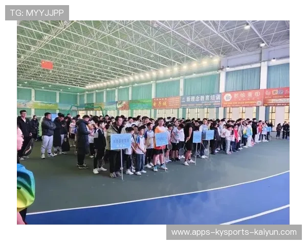 羽毛球国家队训练成果转化为青少年训练教材